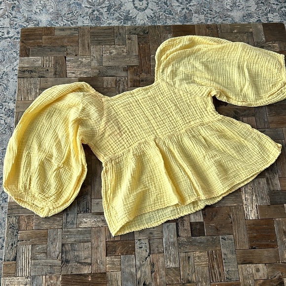 Michael Stars Patsy Square Neck Puff Sleeve Top - Picture 8 of 9